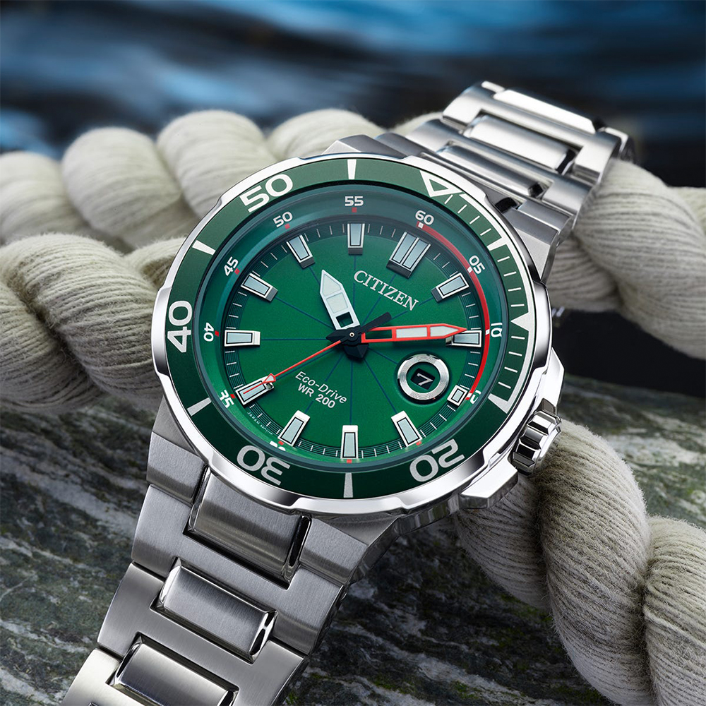 Top 15 Men's Green Dial Watches 2021 | Ranging from £220-£2,600