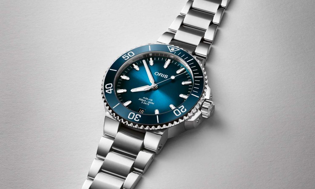 Oris Aquis Date Calibre 400 case size 41.5mm blue dial watch model 0140077694135-0782209PEB
